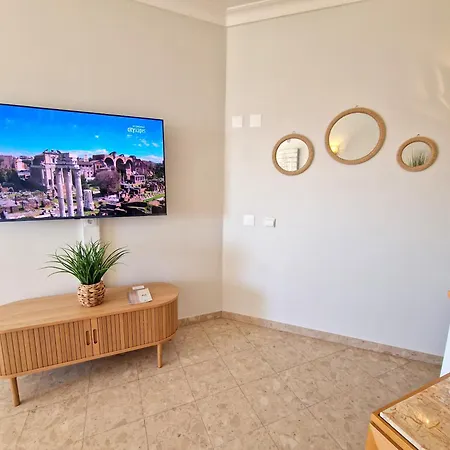 Blue Ocean View - Walk, Sea View, Parking, Ac Apartment Portimao